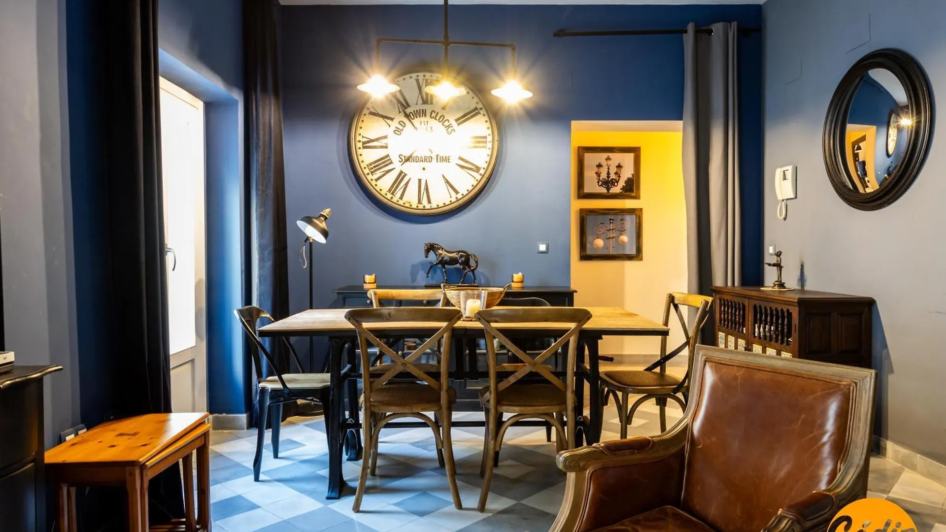 Blue Home By Cadiz Time 0*,  España