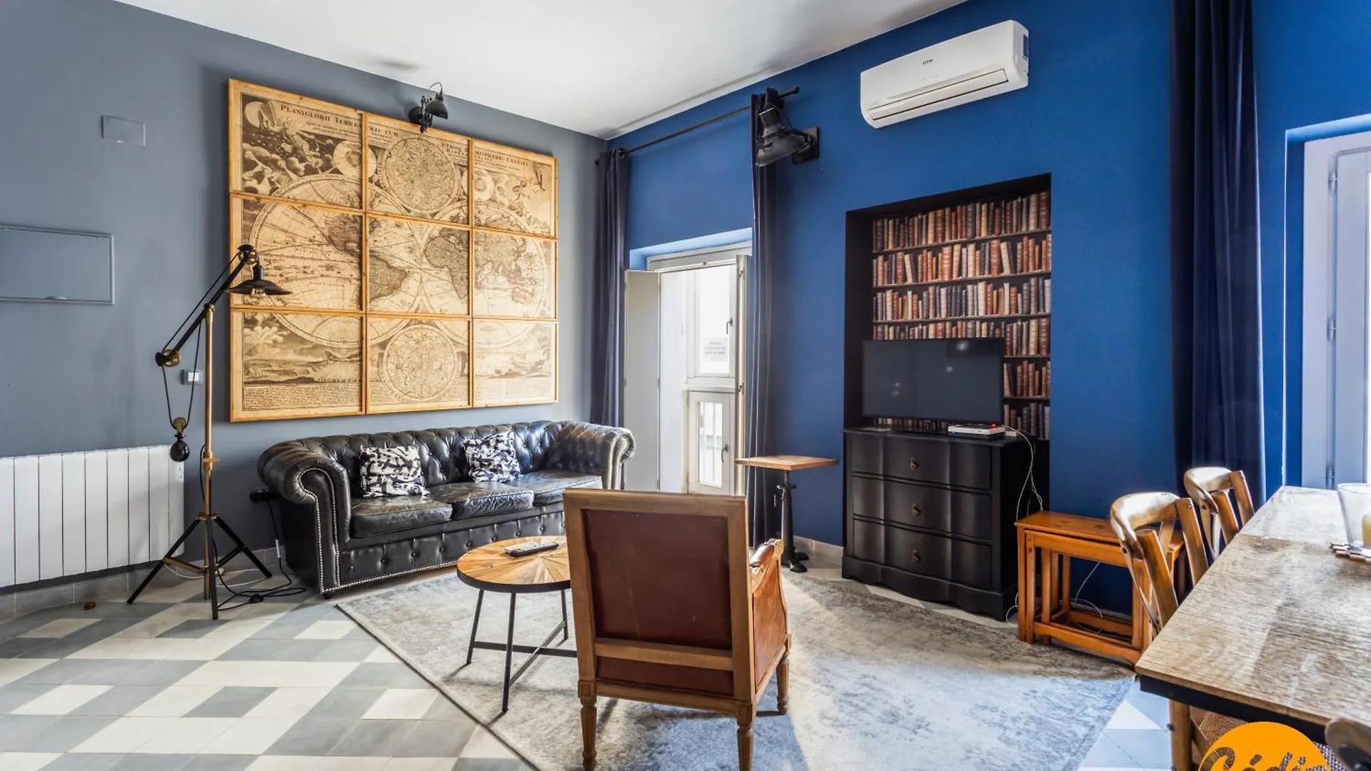 Blue Home By Cadiz Time